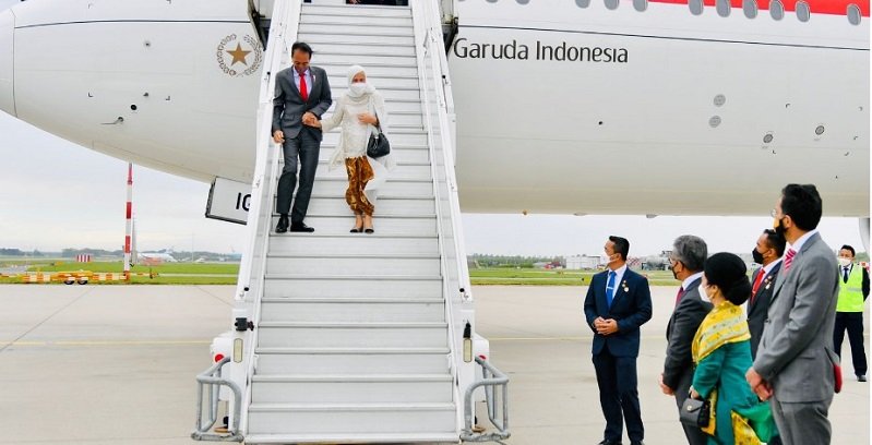 Rombongan Presiden Jokowi transit di Amsterdam sebelum ke AS/setkab