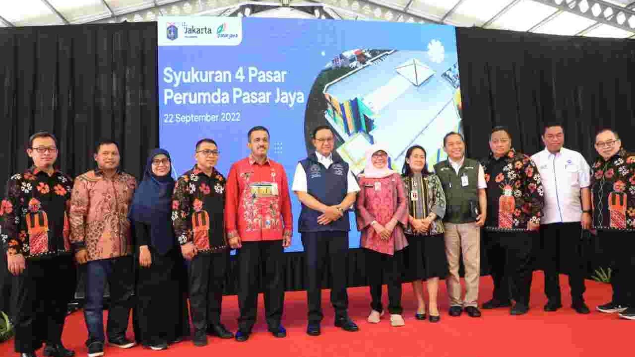 Gubernur DKI Jakarta Anies Baswedan saat peresmian empat pasar (SinPo.id/PPID)