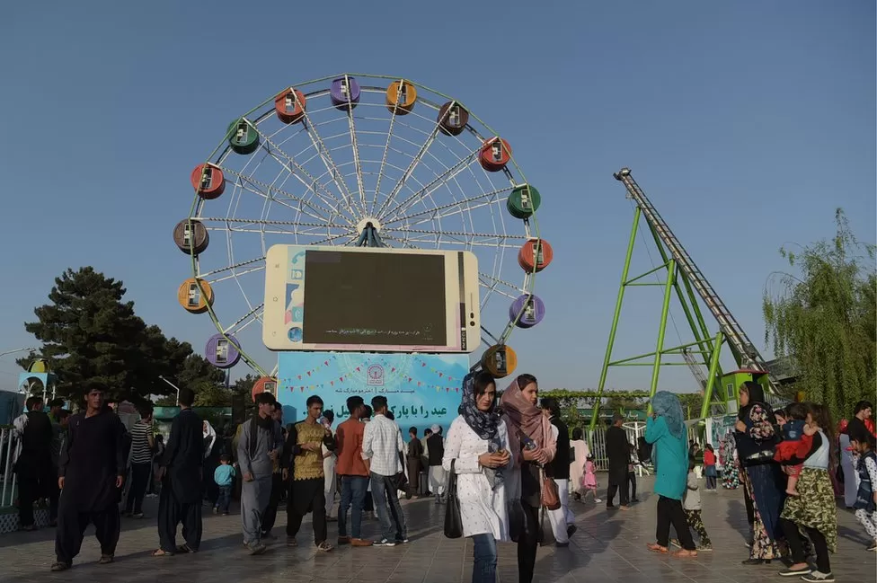 Suasana taman hiburan di Kabul Afghanistan sebelum Taliban berkuasa/Dok: BBC