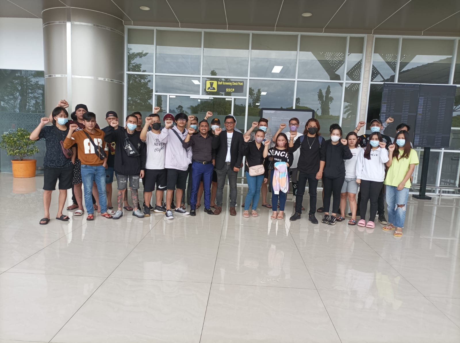 Para WNI yang berhasil dipulangkan dari Kamboja/Dok: Marchelino