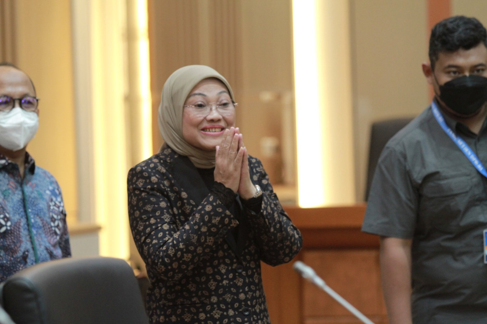 Menteri Tenaga Kerja Ida Fauziah (Ashar/SinPo.id)