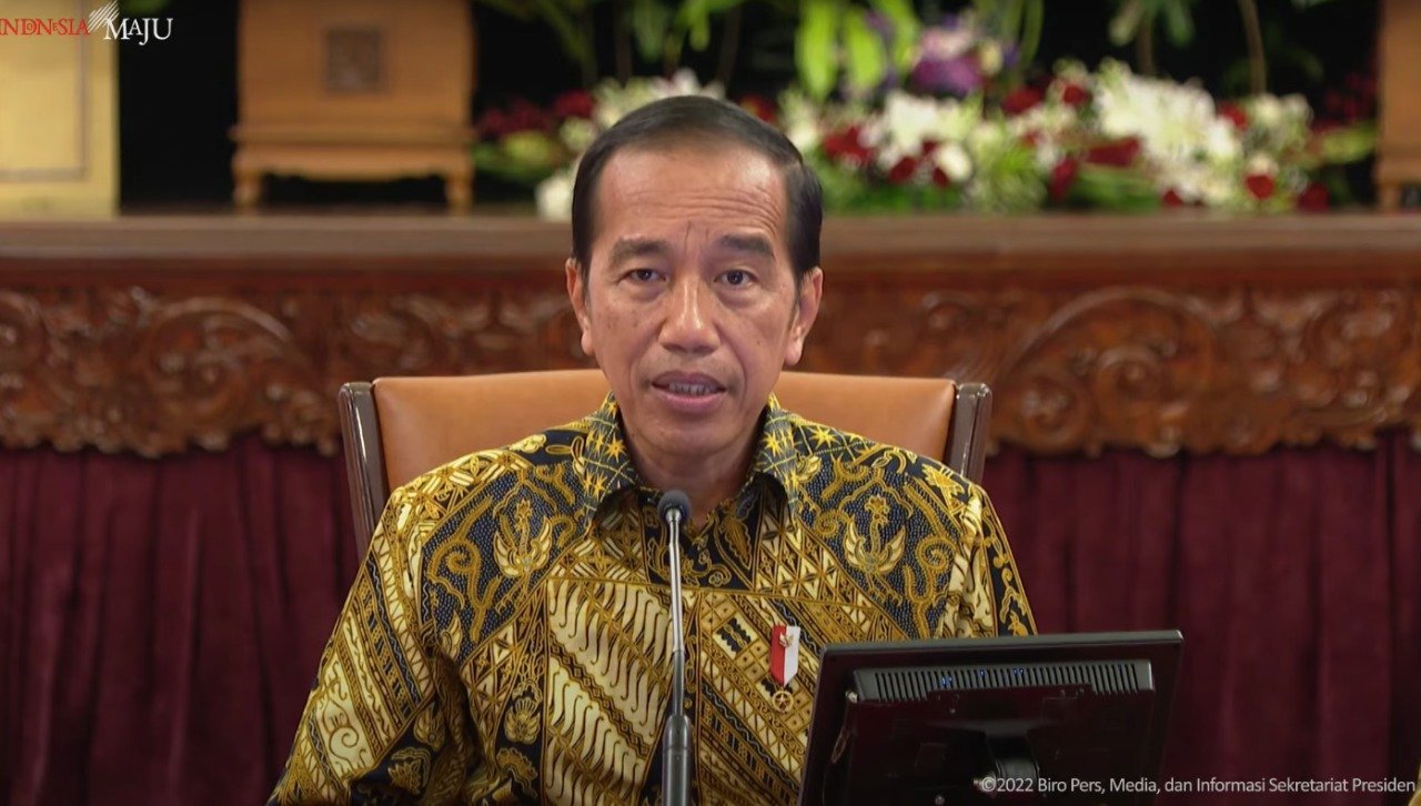 Presiden Jokowi memberikan keterangan pers di Istana Negara, Jakarta. (Sumber: Tangkapan Layar)