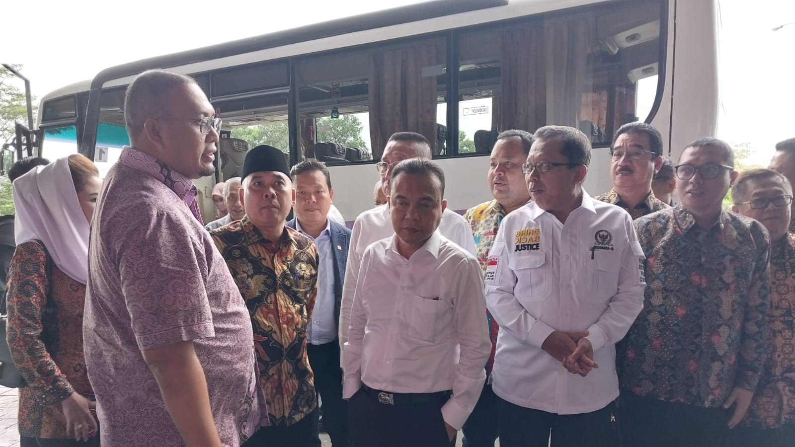 Tinjauan anggota DPR ke proyek Meikarta di Cikarang/ SinPo.id/ Galuh Ratnatika
