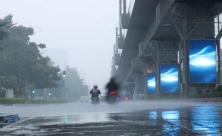 Cuaca hujan/beritajakarta