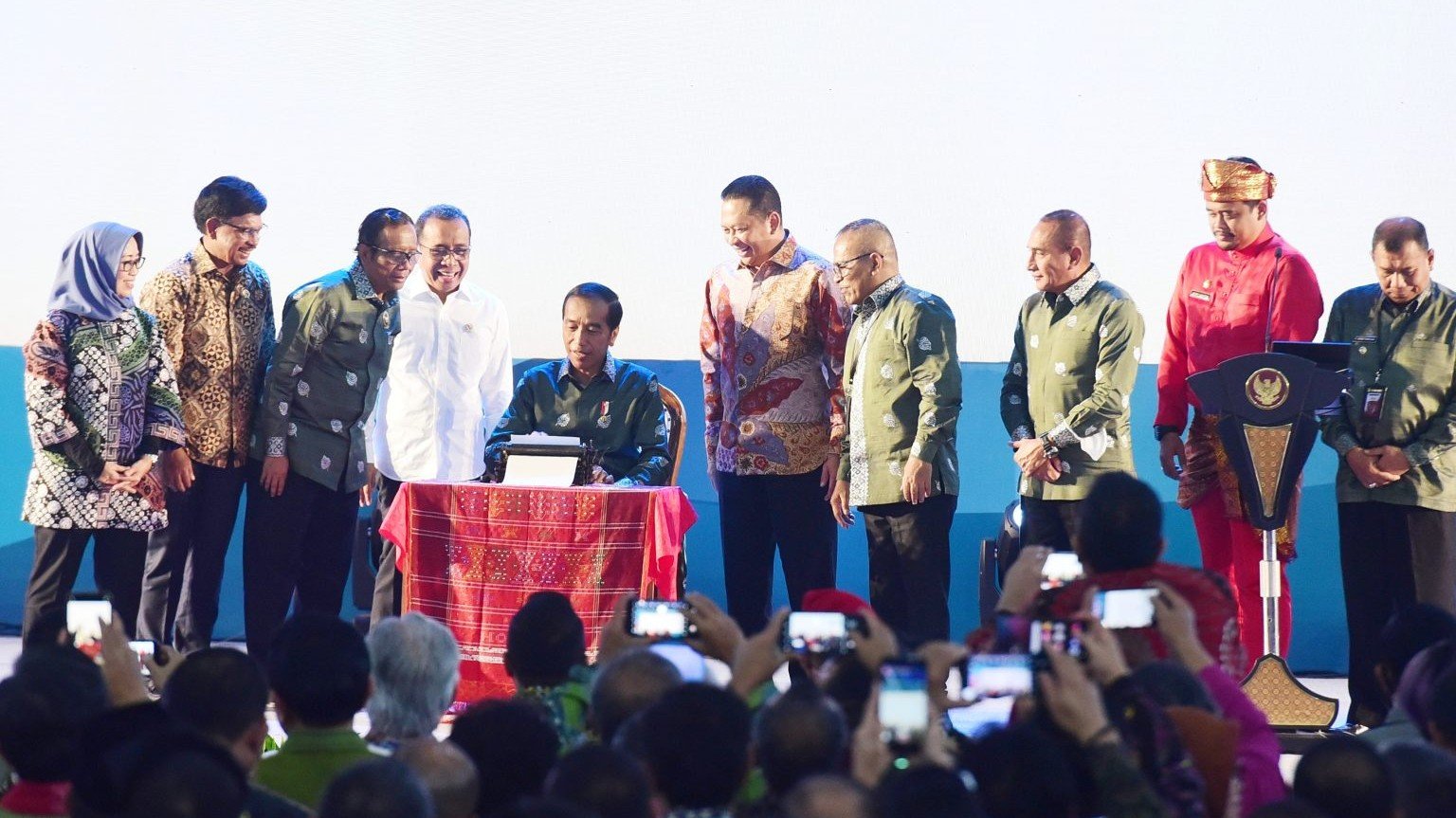 Presiden Joko Widodo di HPN Sumut/ BPMI Setpres