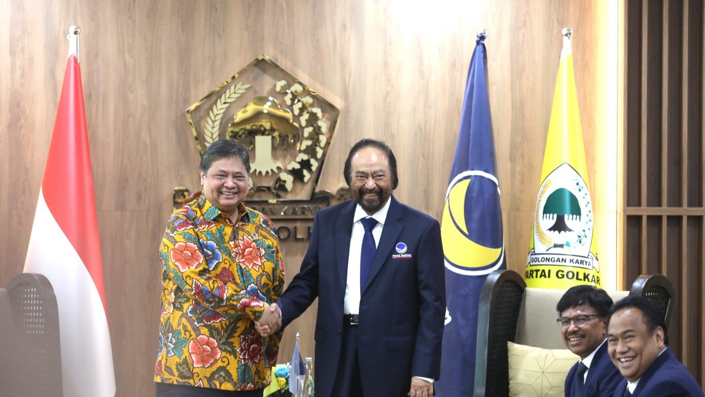 Ketua Umum Partai NasDem Surya Paloh bertemu Ketua Umum Partai Golkar Airlangga Hartarto/ SinPo.id/ Ashar SR