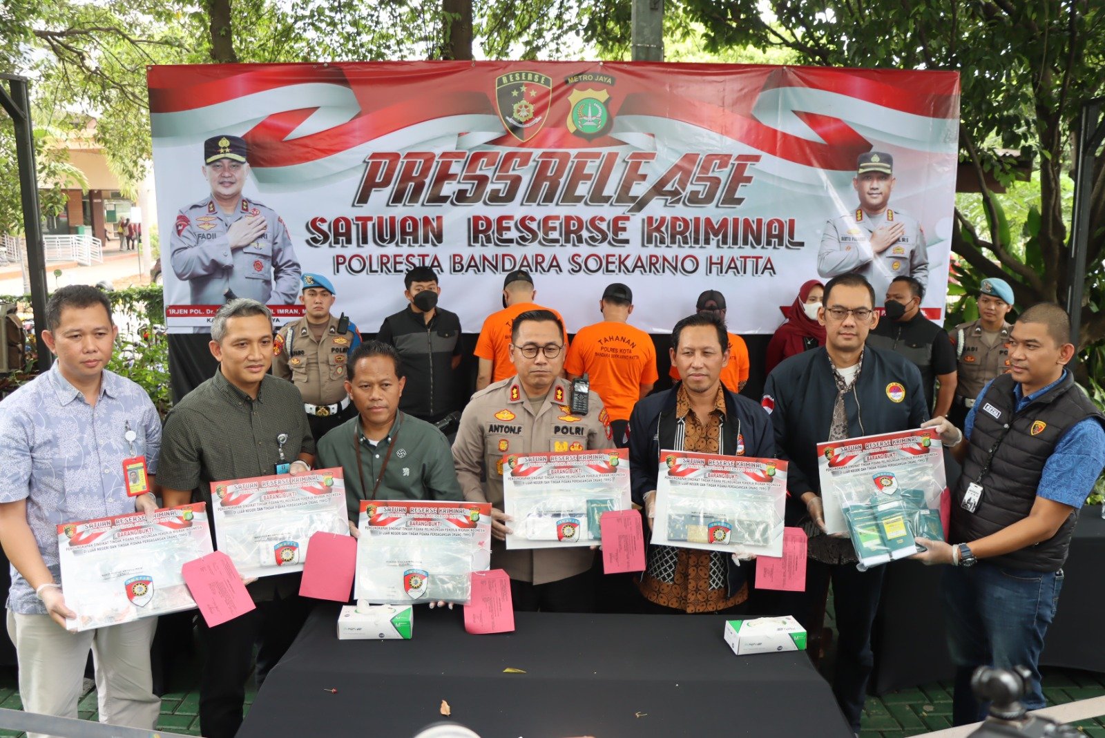 Polresta Bandara Soekarno Hatta (Soetta) berhasil mengungkap kasus sindikat perdagangan orang