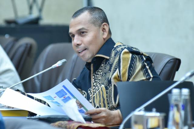 Anggota Komisi VI DPR RI, Muslim, (Parlementaria)