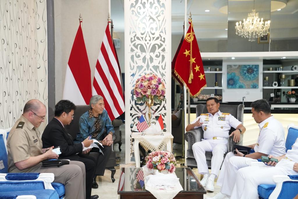 Panglima TNI Laksamana TNI Yudo Margono menerima kunjungan kehormatan Y.M. Sung Yong Kim