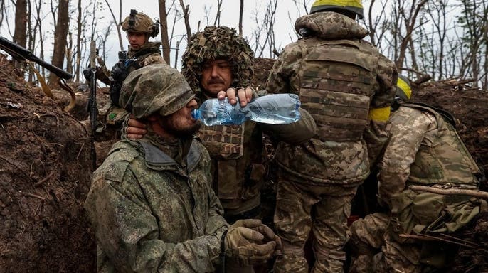 Tentara Rusia yang ditawan (Sinpo.id/Reuters)