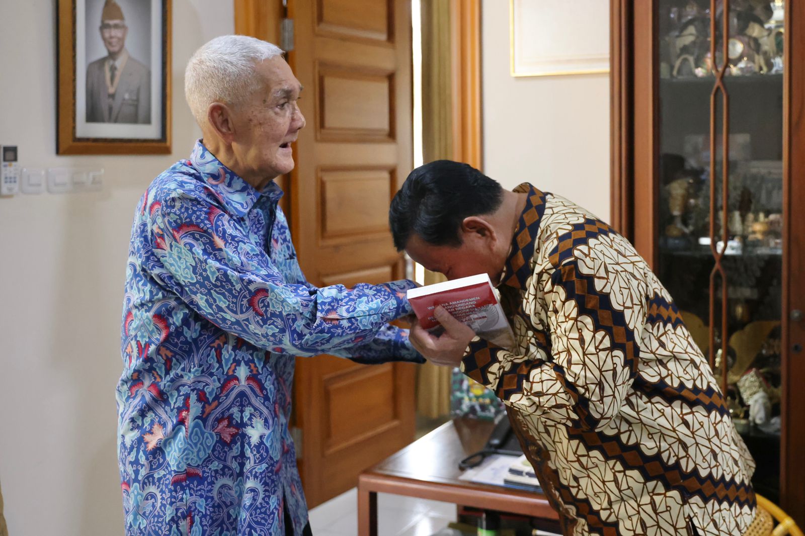 Try Soetrisno bertemu Prabowo Subianto (Sinpo.id/Tim Media)
