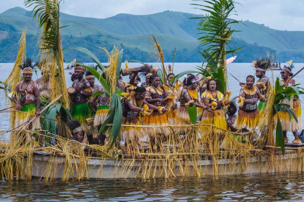 Festival Danau Sentani