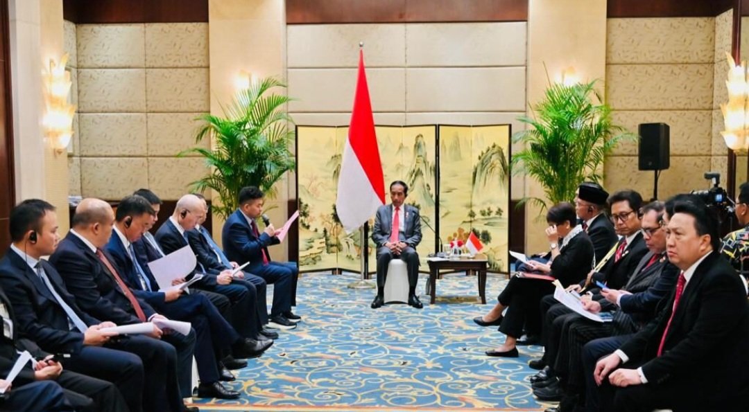 Presiden Joko Widodo saat bertemu pengusaha Tiongkok (SinPo.id/ Setpres)
