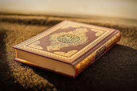 Kita suci Al Quran (SinPo.id/ Pixabay)