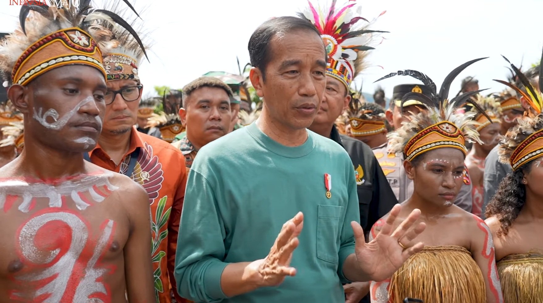 Presiden Jokowi memberi keterangan kepada awak media di Papua (Sinpo.id/Setpres)