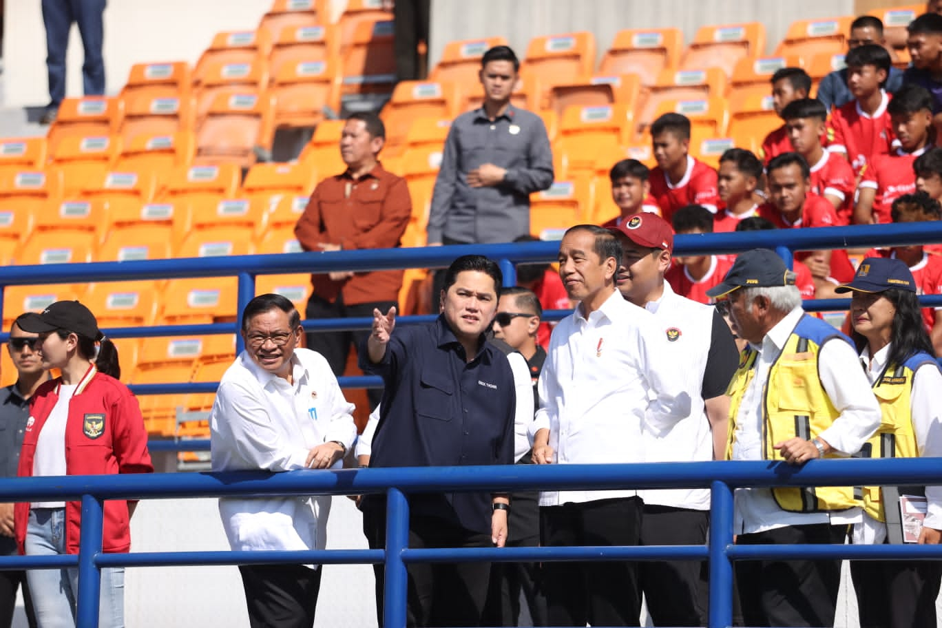 Presiden Joko Widodo di Stadion Si Jalak Harupat, Soreang, Kabupaten Bandung