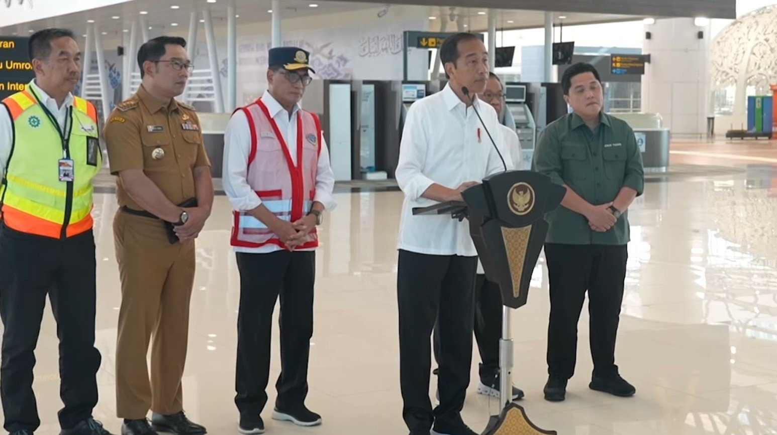 Presiden Joko Widodo saat meninjau Bandara Kertajati (SinPo.id/ Setpres)