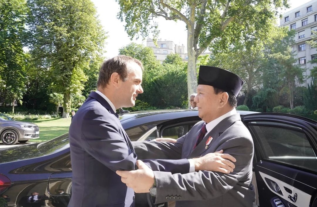 Menhan Prabowo hadiri pertemuan 2+2 di Prancis membahas kerja sama dibidang pertahanan (Ashar/Foto:Tim Prabowo/SinPo.id)