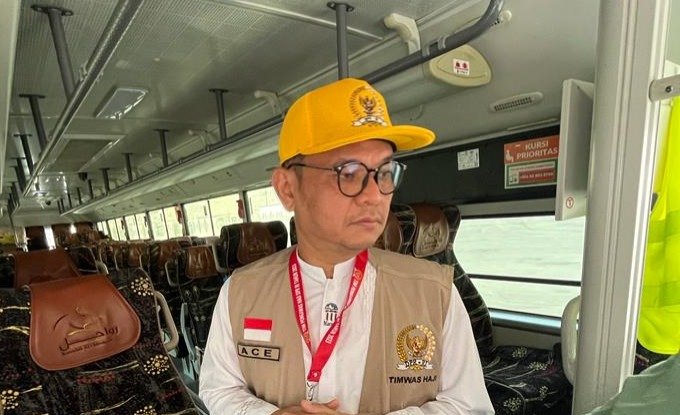 Bus ramah lansia (Sinpo.id/Tim Media)