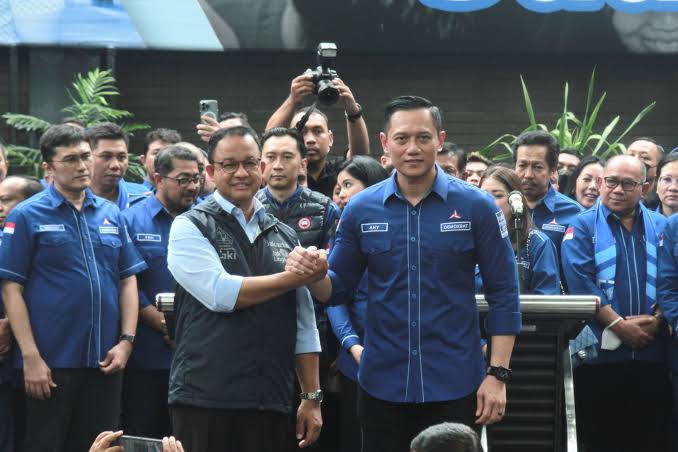 Anies berfoto bersama dengan AHY (Sinpo.id/Ashar)