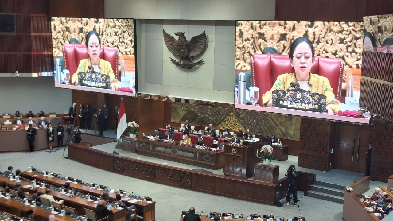 Ketua DPR RI Puan Maharani di Rapat Paripurna (SinPo.id/ Galuh Ratnatika)