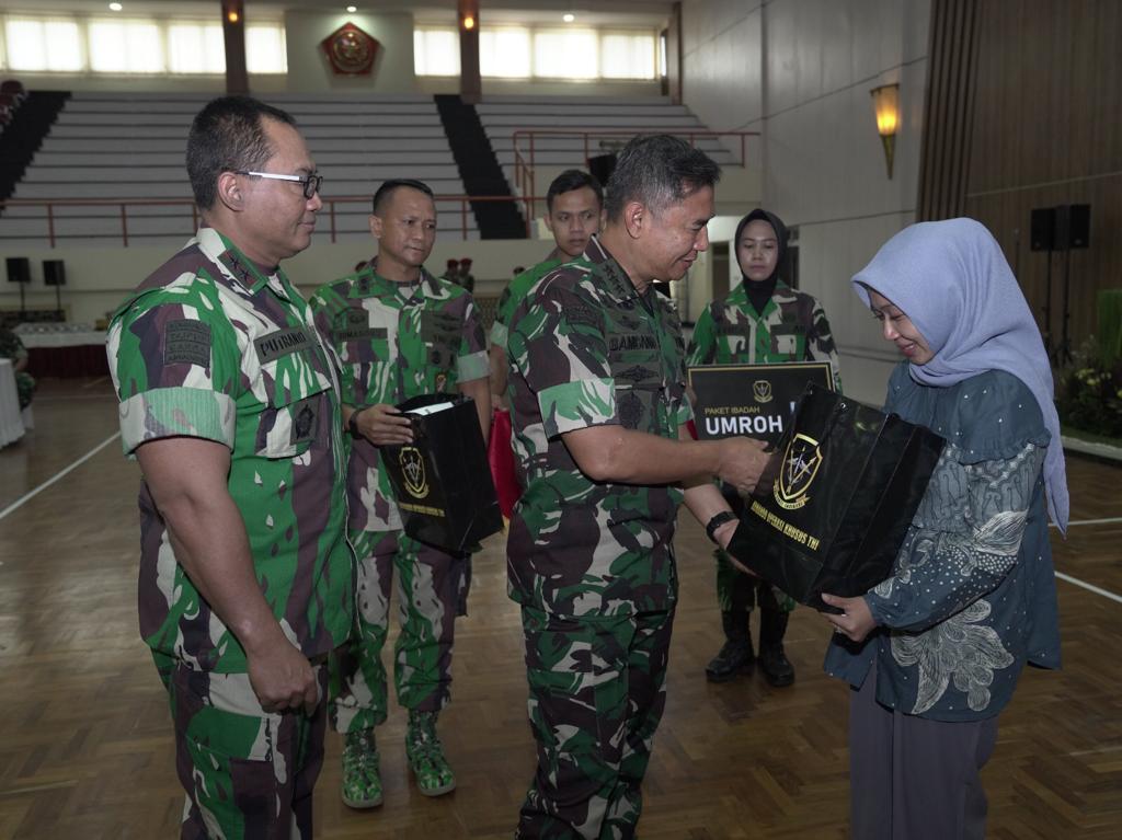 Acara syukuran memperingati HUT ke-4 Komando Operasi Khusus (Koopssus) TNI di Mabes TNI,