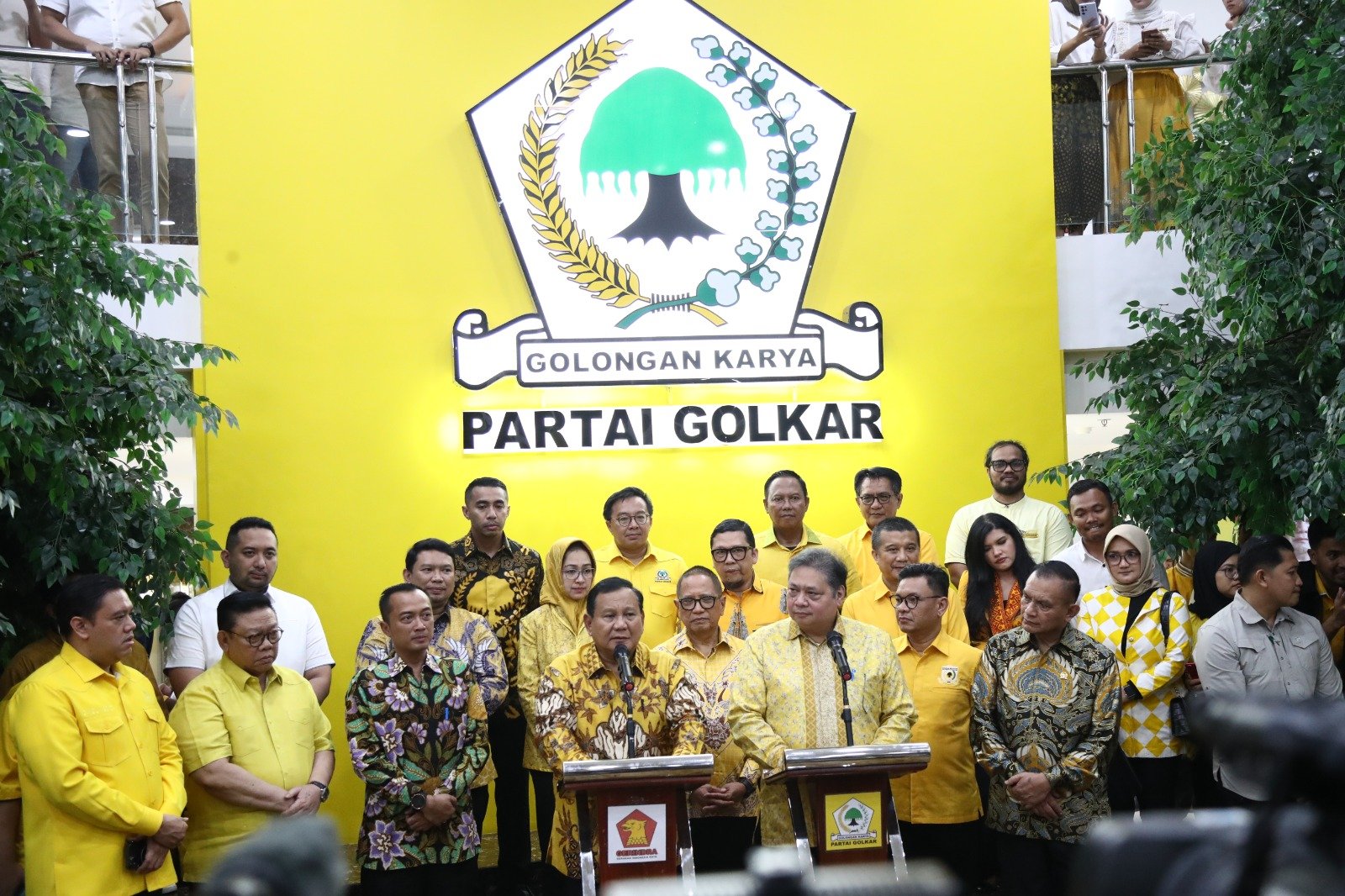 Prabowo Subianto bersama elite Golkar (Sinpo.id/Tim Media)