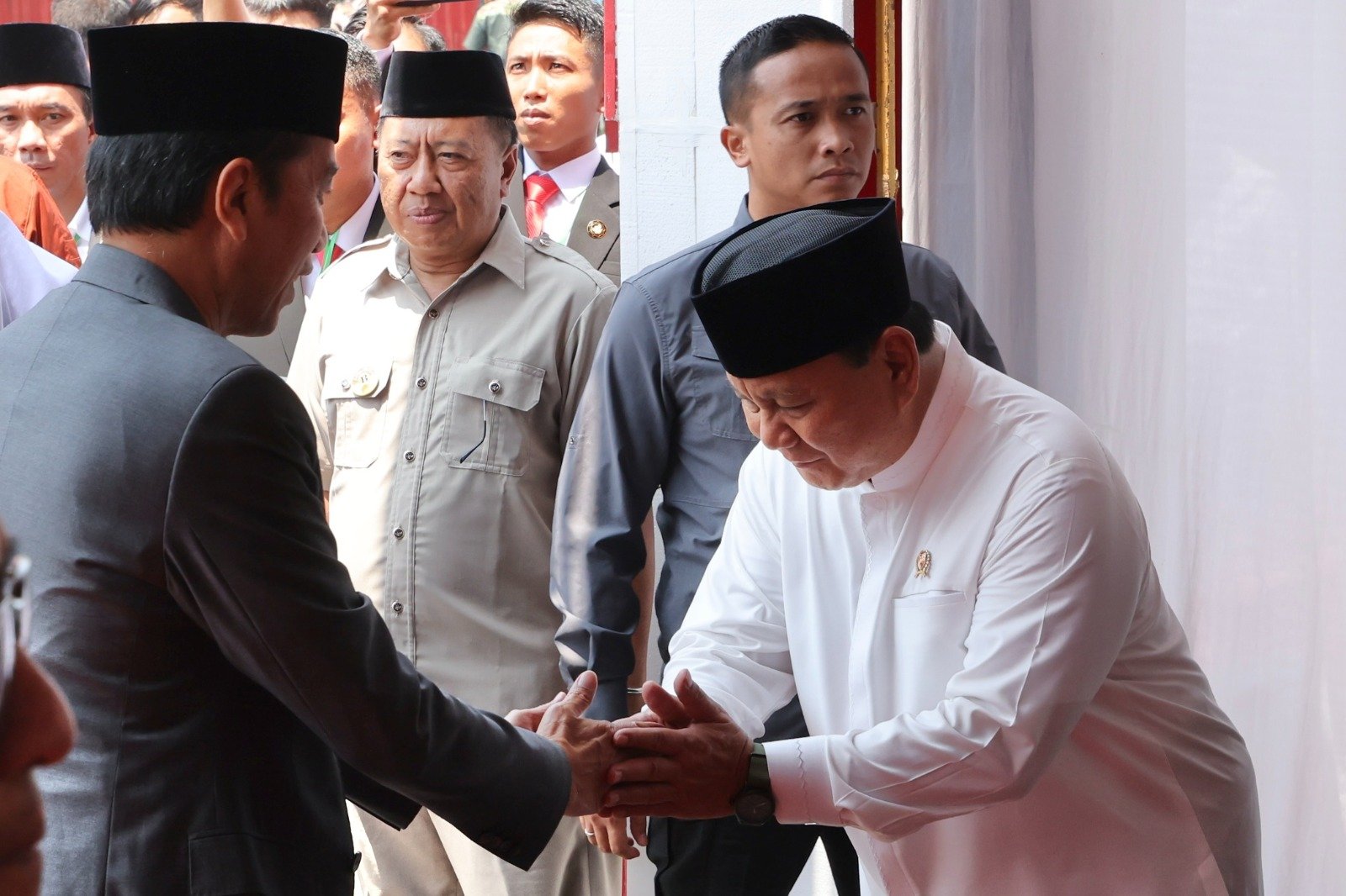 Potret kebersamaan Prabowo dan Jokowi di acara Muktar Sufi Internasional (Sinpo.id/Tim Media)