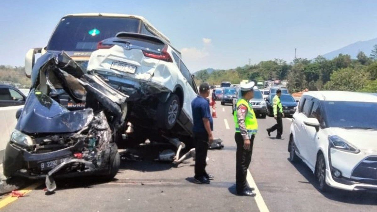 kecelakaan beruntun di Tol Semarang-Solo (SinPo.id/ Dok. Polrestabes Semarang)