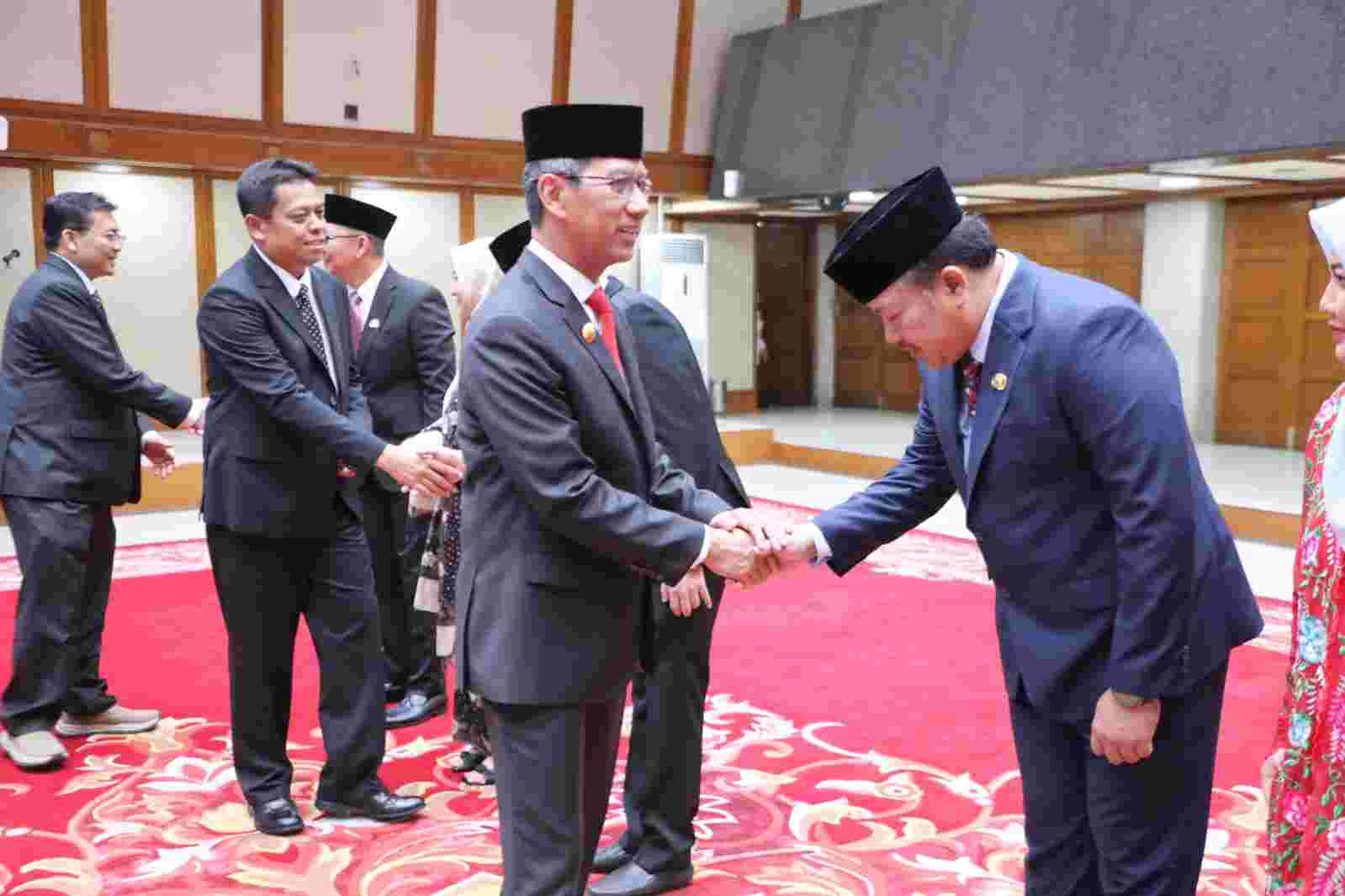 Penjabat (Pj) Gubernur DKI Jakarta Heru Budi Hartono melantik empat Pejabat Pimpinan Tinggi Pratama (SinPo.id/ PPID DKI)