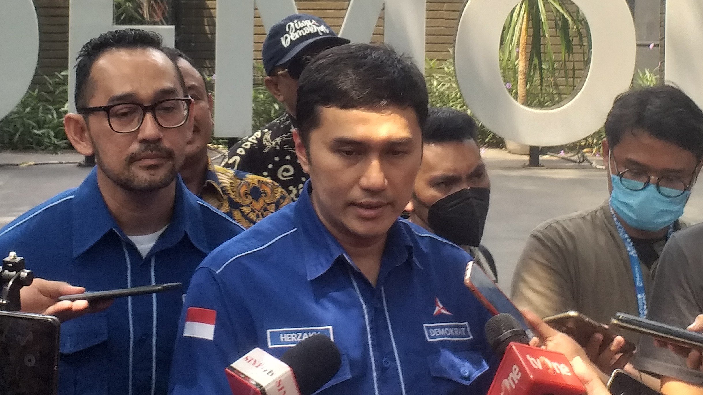 Koordinator Juru Bicara DPP Partai Demokrat, Herzaky Mahendra Putra (SinPo.id/ Sigit Nuryadin)