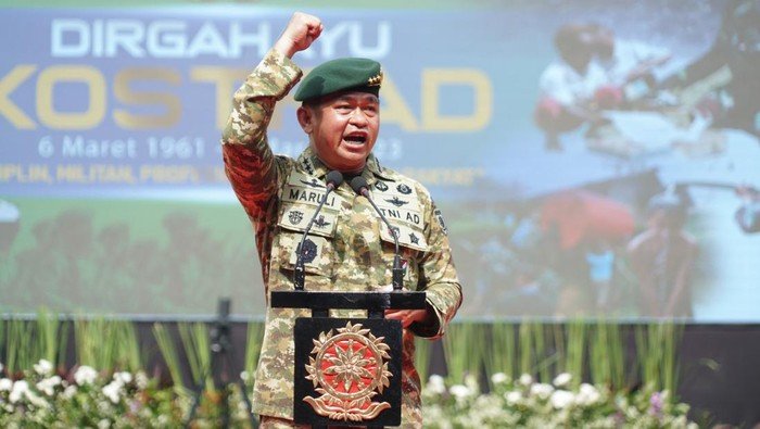Panglima Komando Cadangan Strategis Angkatan Darat (Pangkostrad) Letnan Jenderal Maruli Simanjuntak. (SinPo.id/Dok. Penkostrad)