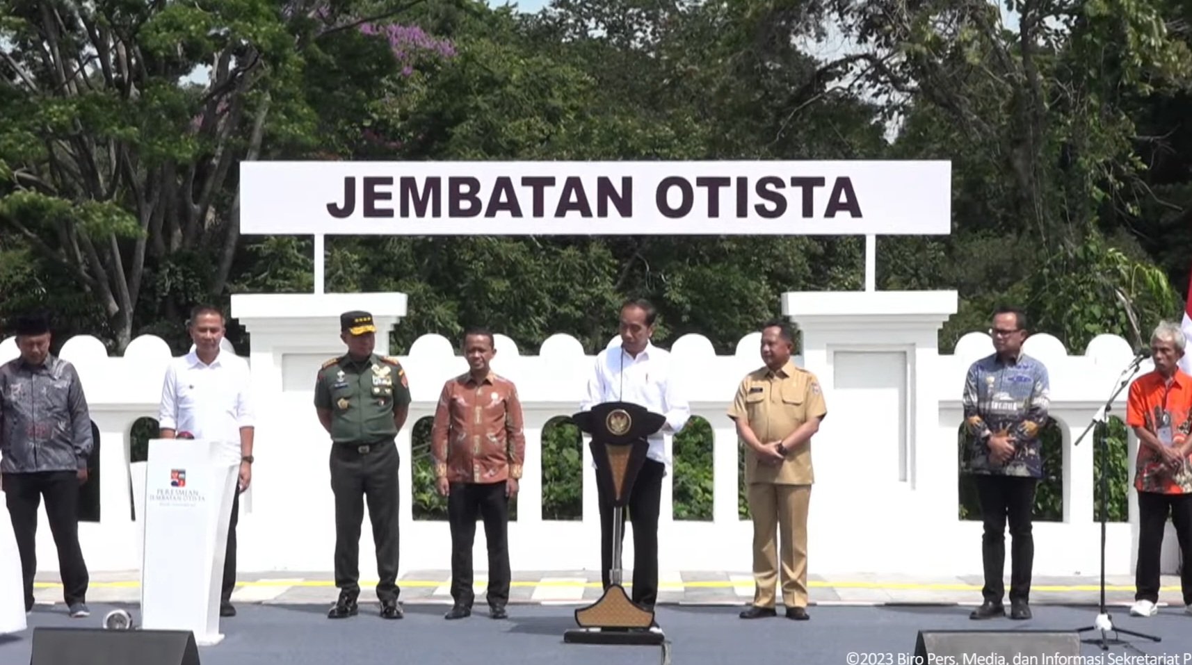 Presiden Jokowi meresmikan revitalisasi Jembatan Otista di Kota Bogor. (SinPo.id/tangkapan layar Youtube Setpres)
