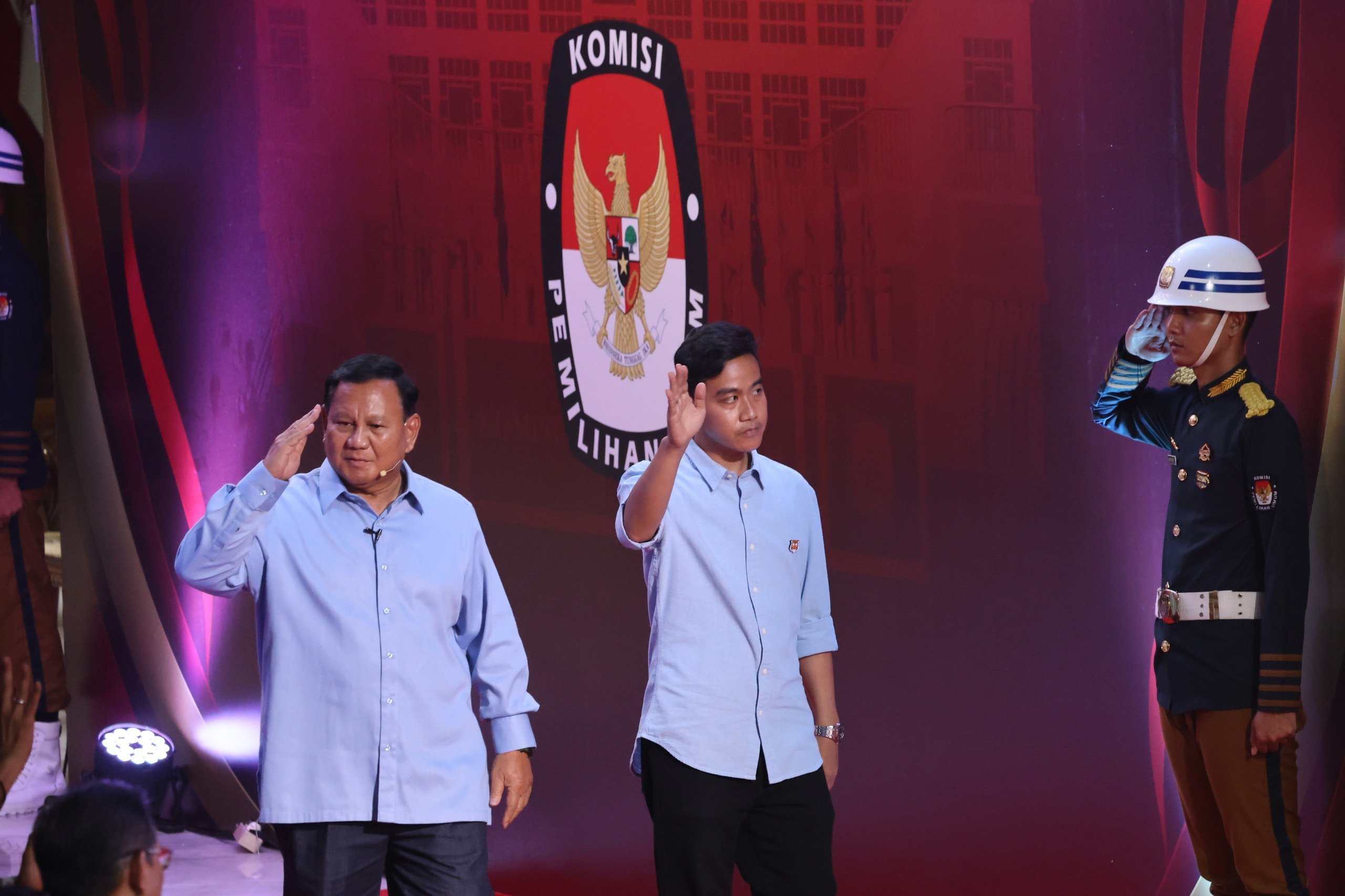Paslon nomor urut 2 Prabowo-Gibran memasuki arena debat capres (Sinpo.id/Ashar)