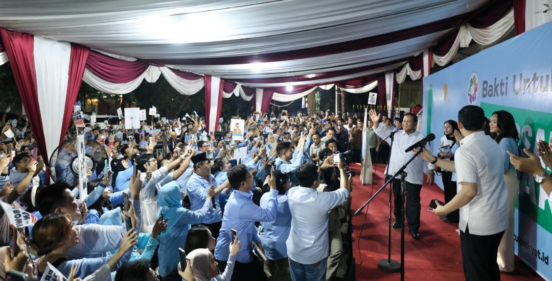 Capres Prabowo Subianto saat menerima deklarasi dukungan dari Komunitas Bakti untuk Rakyat (SinPo.id/ Tim Media)