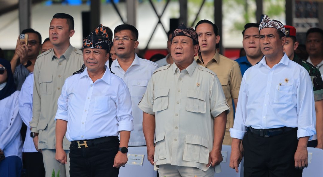 Menhan Prabowo Subianto dan Mentan Amran Sulaiman di Sumedang (SinPo.id/ Tim Media)