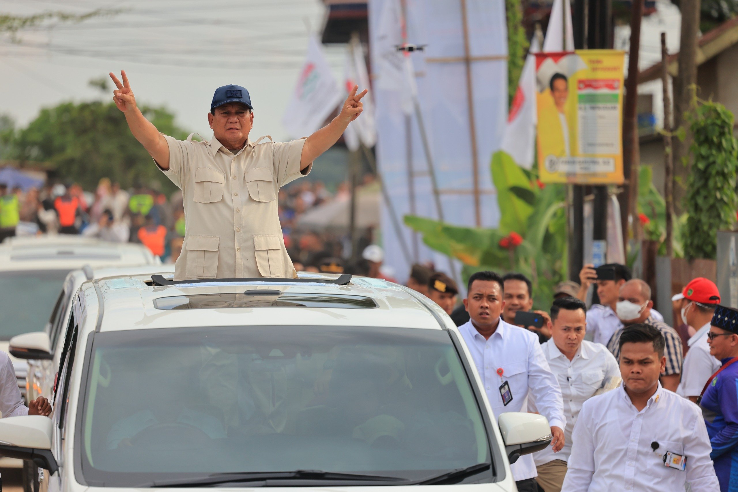 Capres nomor urut 2 Prabowo Subianto menghadiri silaturahmi nasional 2024 bersama Jaringan Santri Indonesia (JSI) di Kota Palembang pada Selasa, 9 Januari 2024.
