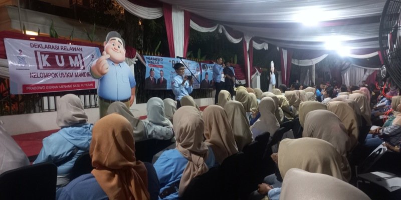 Suasana deklarasi 4 relawan pendukung Prabowo-Gibran (Sinpo.id)