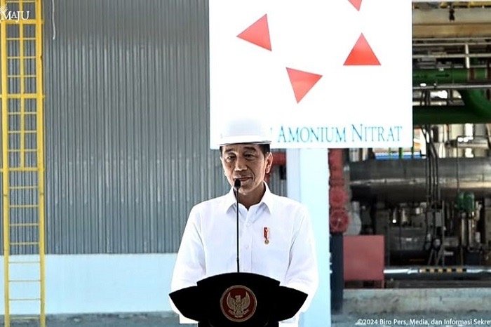 Presiden Jokowi meresmikan pabrik amonium nitrat di Bontang. (SinPo.id/tangkapan layar Youtube Sekretariat Presiden)