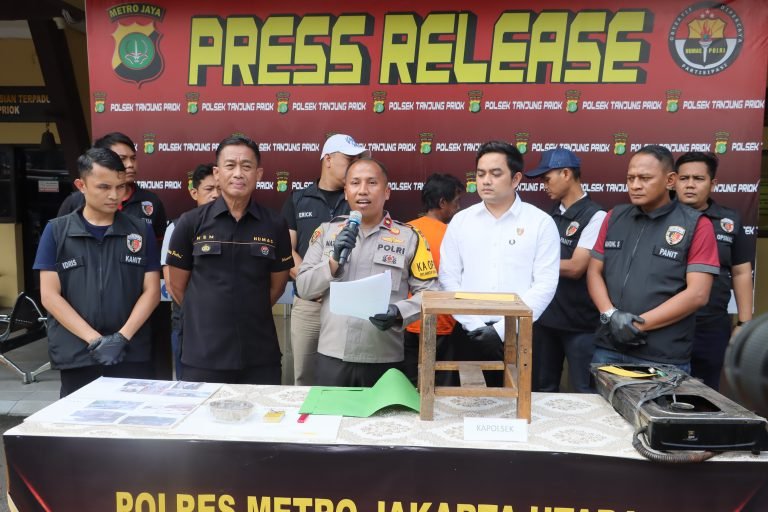 Konferensi pers kasus pembunuhan di Mapolsek Tanjung Priok (SinPo.id/ Humas Polri)