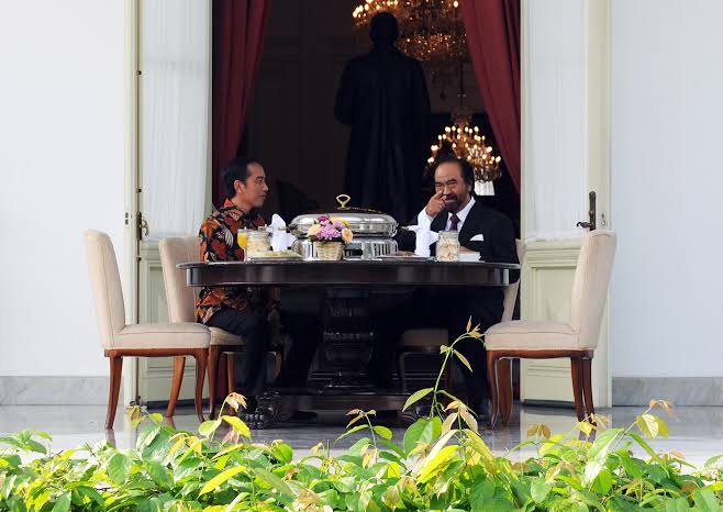 Jokowi dan Surya Paloh (SinPo.id/Setpres)