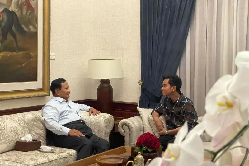 Prabowo dan Gibran bertemu di kertanegara (SinPo.id/Antara/Aminudin Maruf)