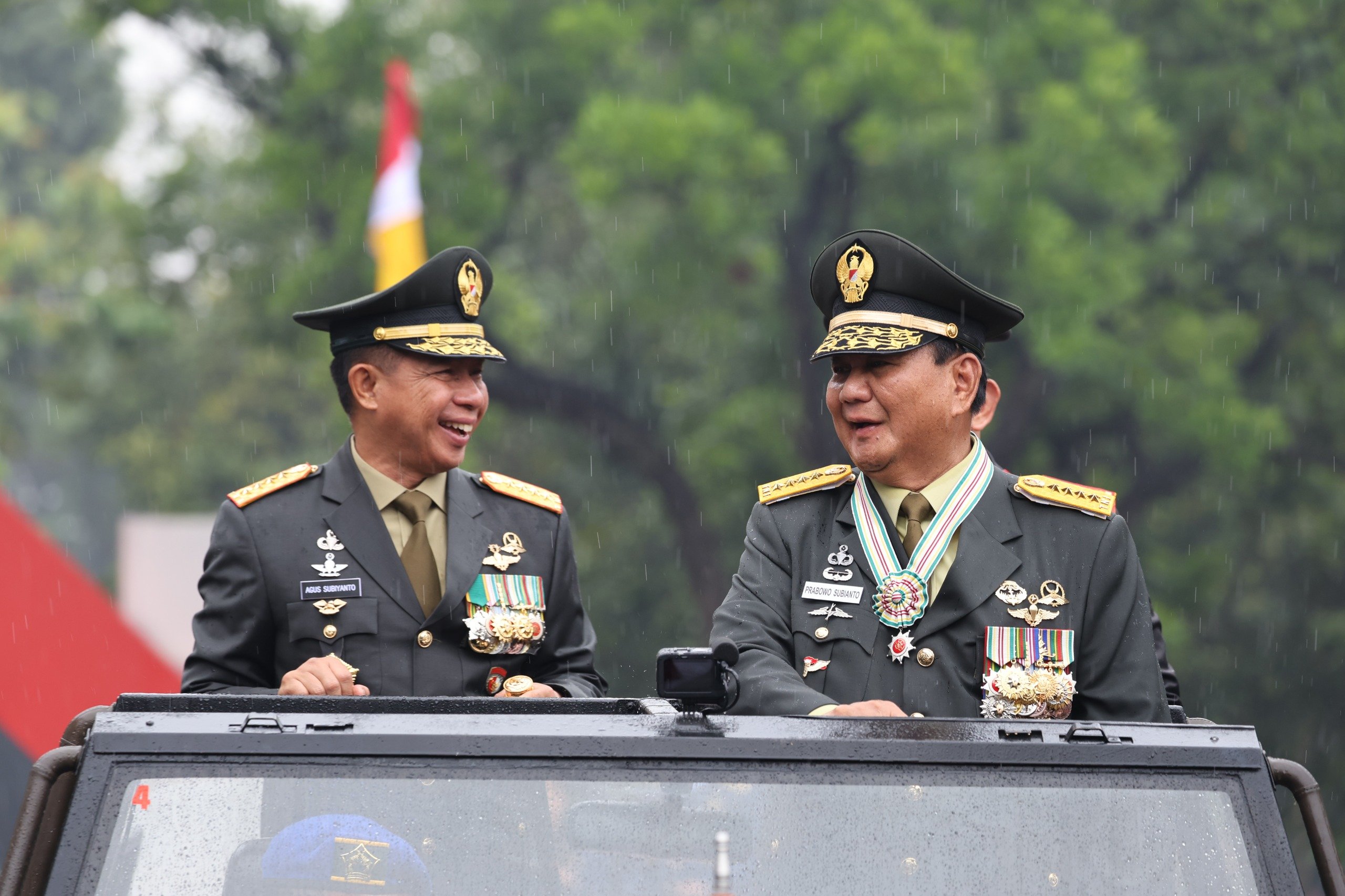 Prabowo dianugerahi pangkat Jendral TNI Kehormatan (SinPo.id/TKN)