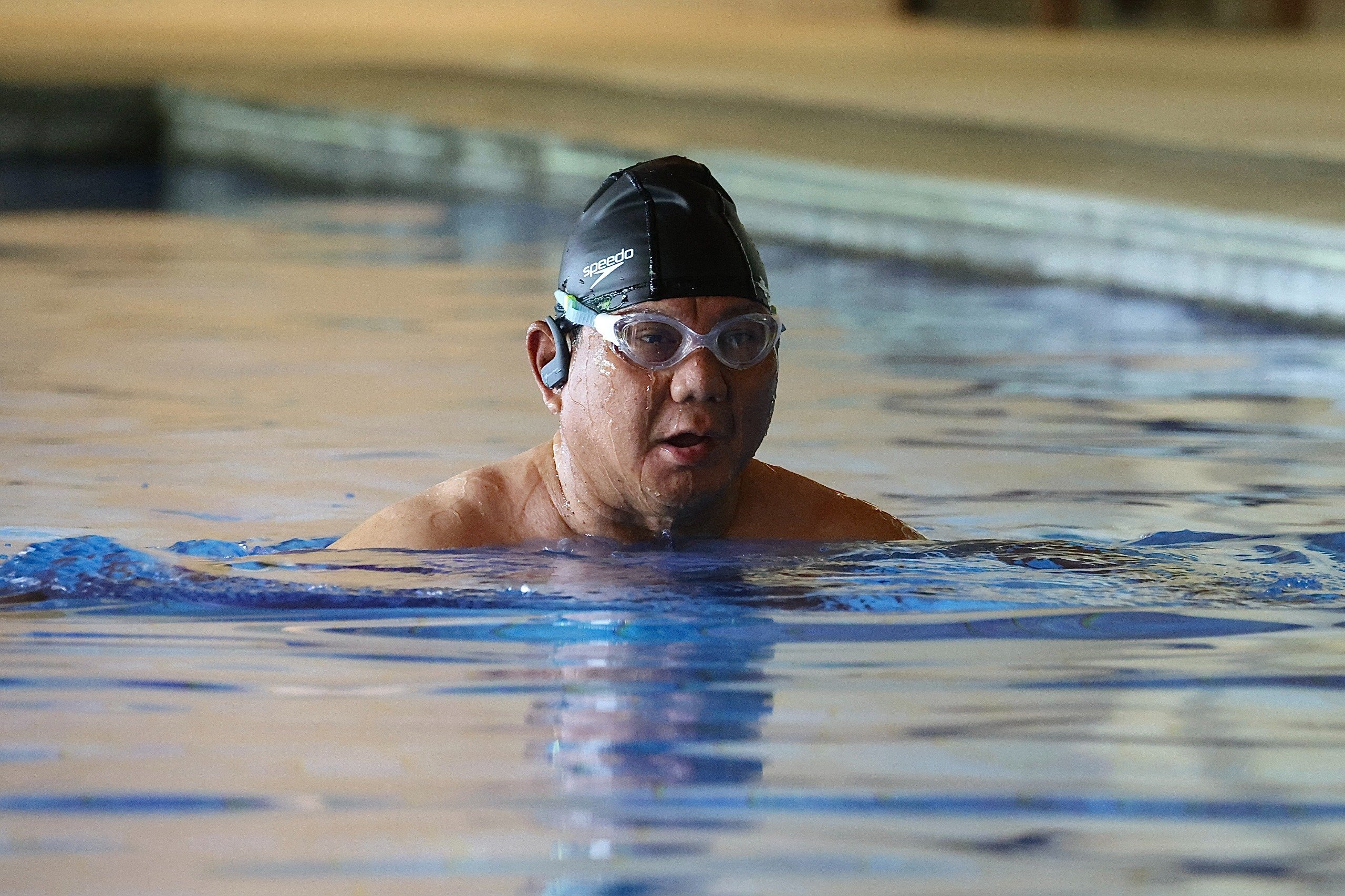 Prabowo menikmati momen berenang usai nyoblos (Sinpo.id/Tim Media)