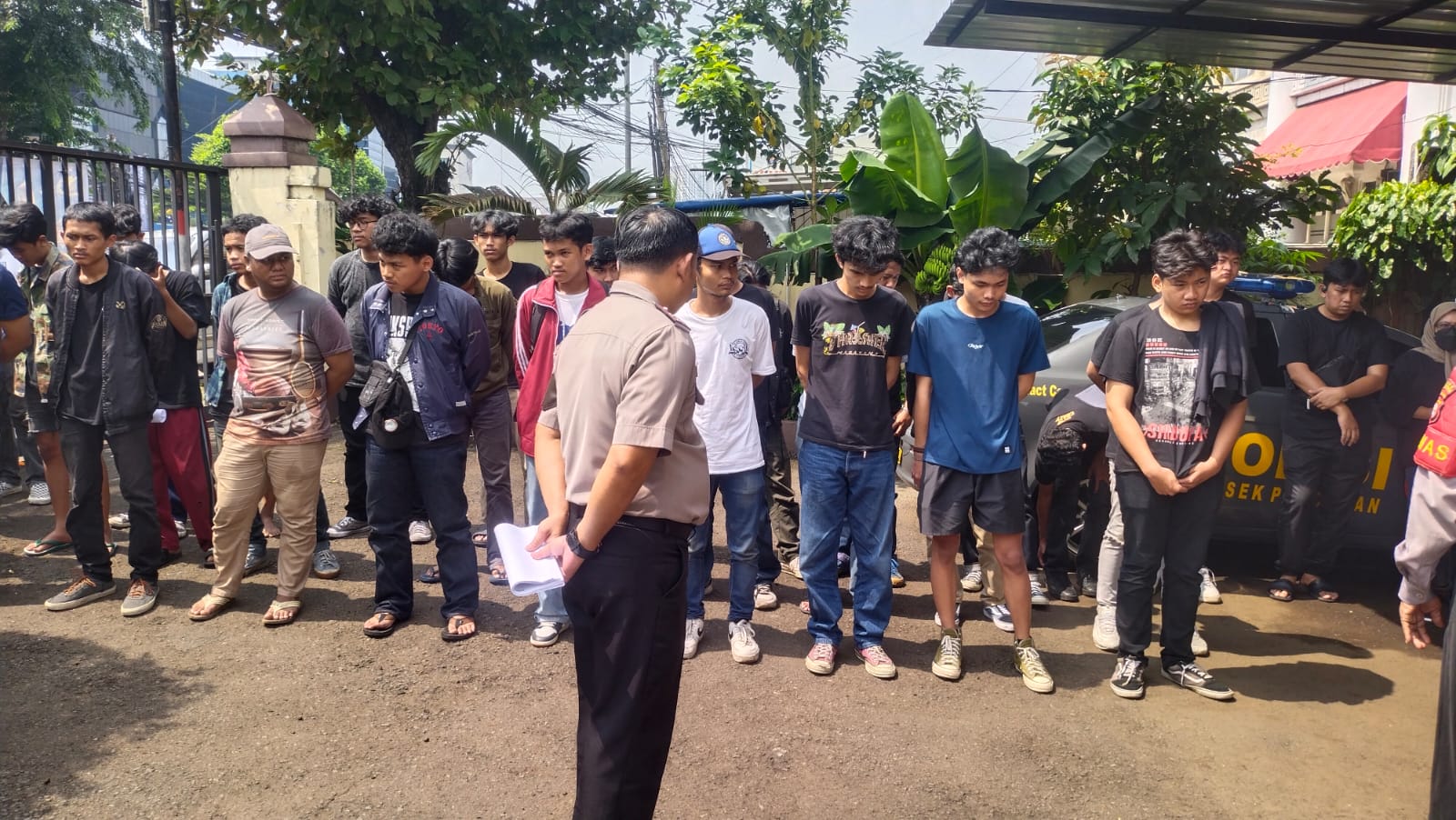 Puluhan remaja diamankan terkait SOTR di Pancoran (SinPo.id/ Humas Polda Metro Jaya)