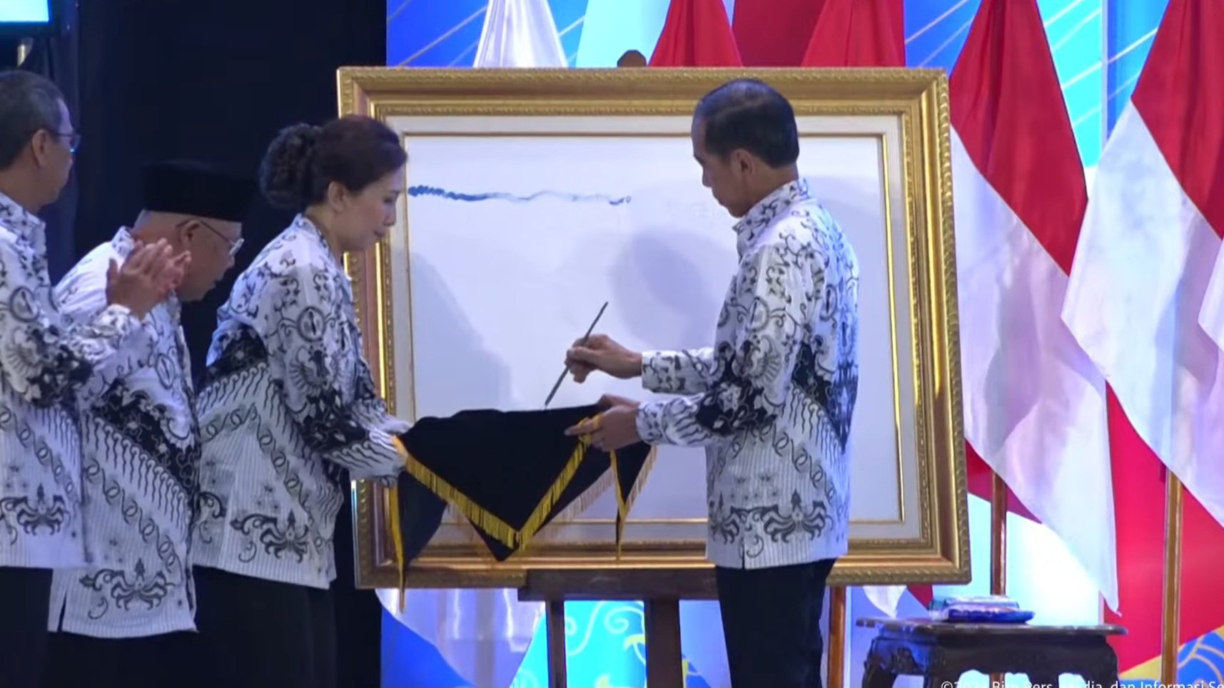 Presiden Jokowi membuka Kongres XXIII PGRI (SinPo.id/ YouTube Sekretariat Presiden)