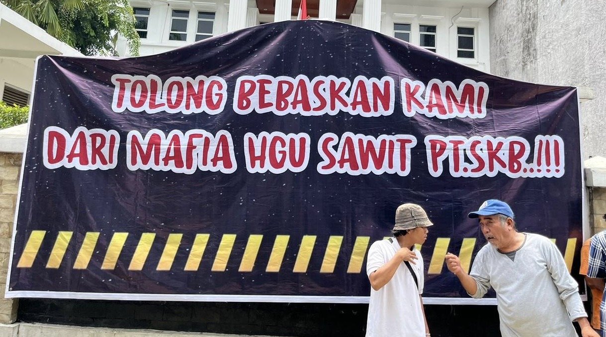 Aksi unjuk rasa di depan Kantor PTUN Jakarta. Istimewa.
