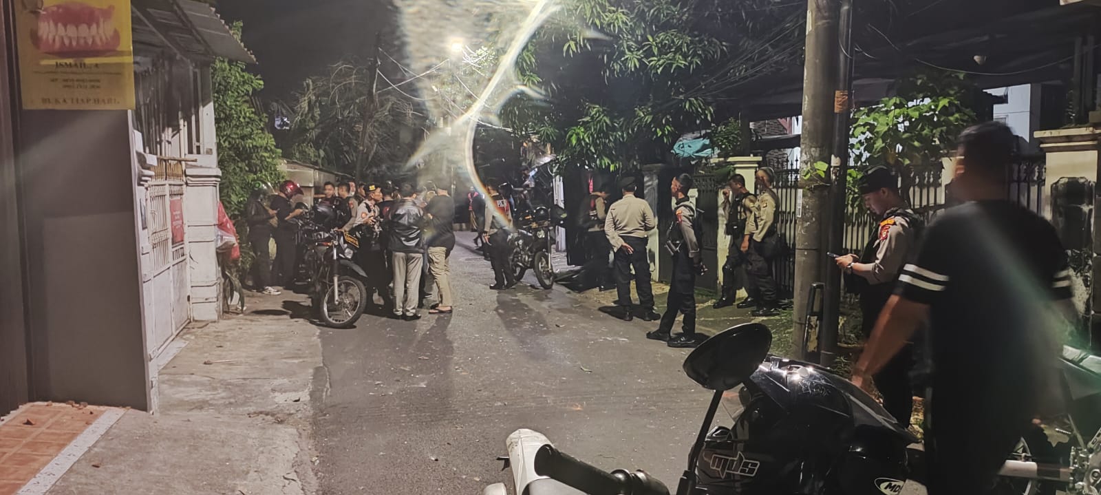 Polisi bubarkan tawuran di Cipinang Muara (SinPo.id/ Humas Polda Metro Jaya)