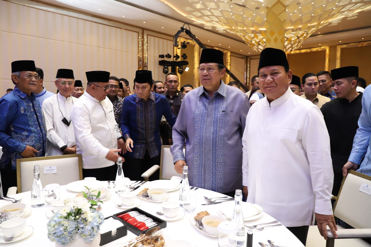 Prabowo Subianto dan SBY dalam acara bukber Partai Demokrat (SinPo.id/Ashar)
