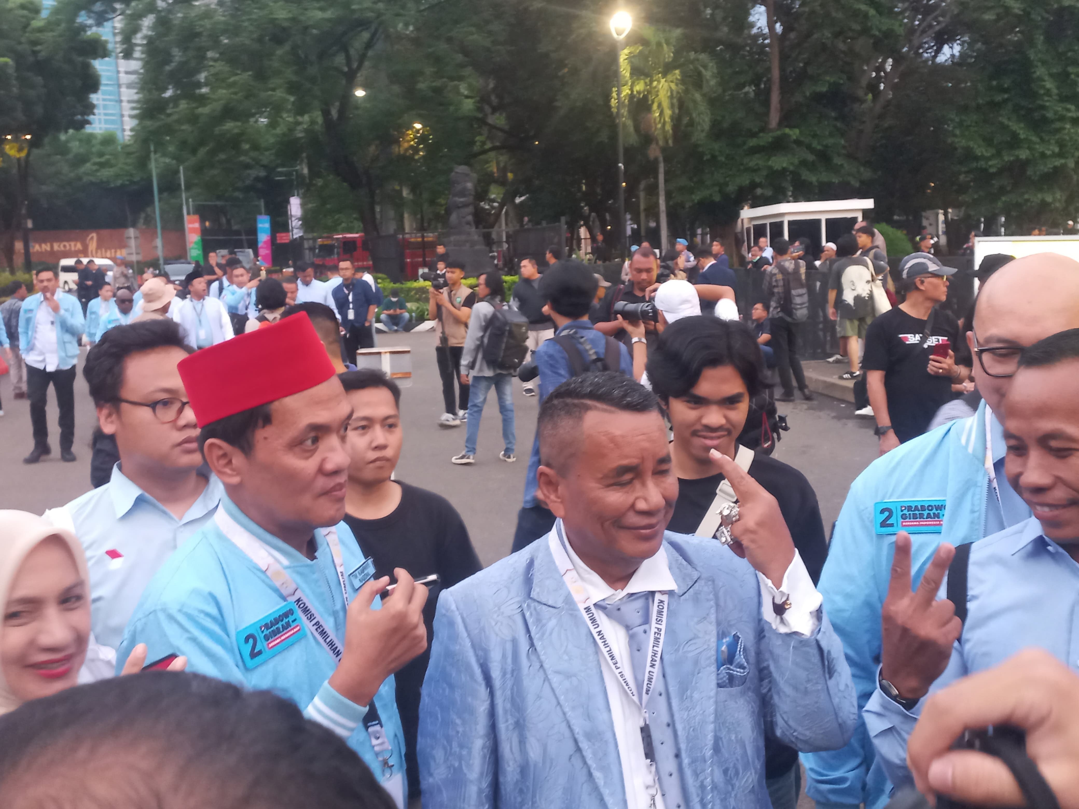 Anggota Tim Pembela Prabowo-Gibran, Hotman Paris Hutapea (SinPo.id/ Khaerul Anam)
